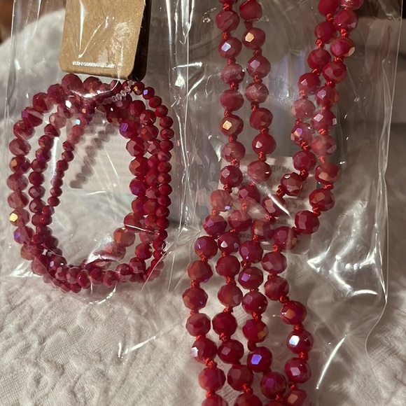 Red Extra Long Beaded Necklace and Bracelet Set - Picture 2 of 3